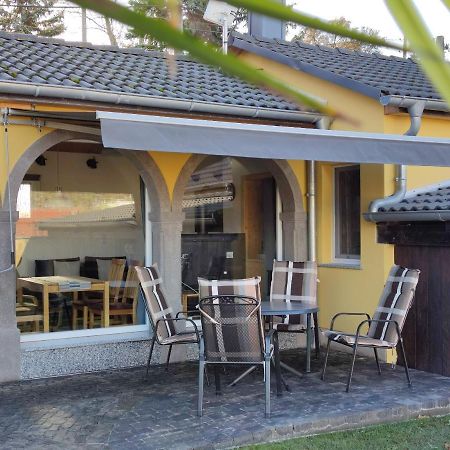 Haus Toskana, Kleines Ferienhaus Im Toskanagarten バート・ズルツァ エクステリア 写真