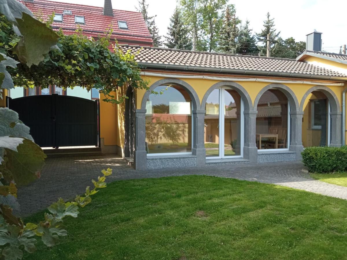 Haus Toskana, Kleines Ferienhaus Im Toskanagarten バート・ズルツァ エクステリア 写真